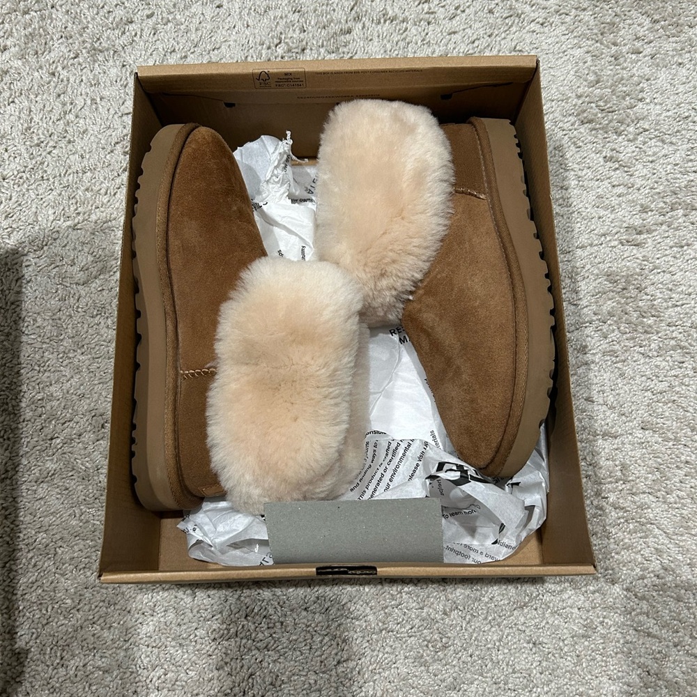 Brown Uggs - image 6